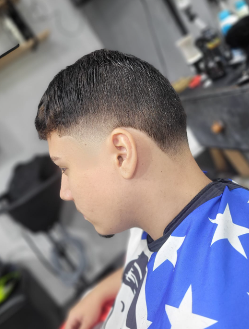 Corte moderno para jovens